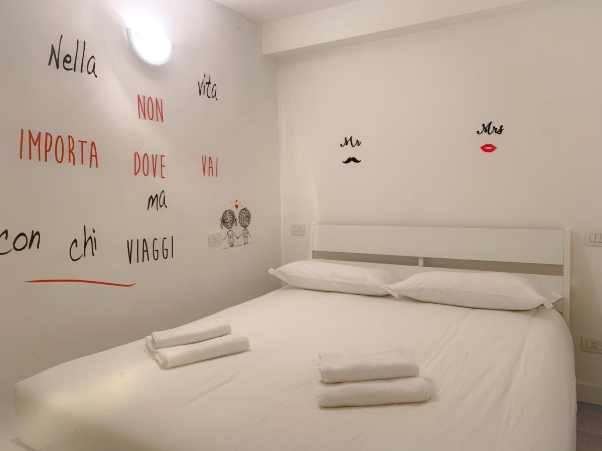 Pied A Terre Barberini Hotel Rome Exterior photo